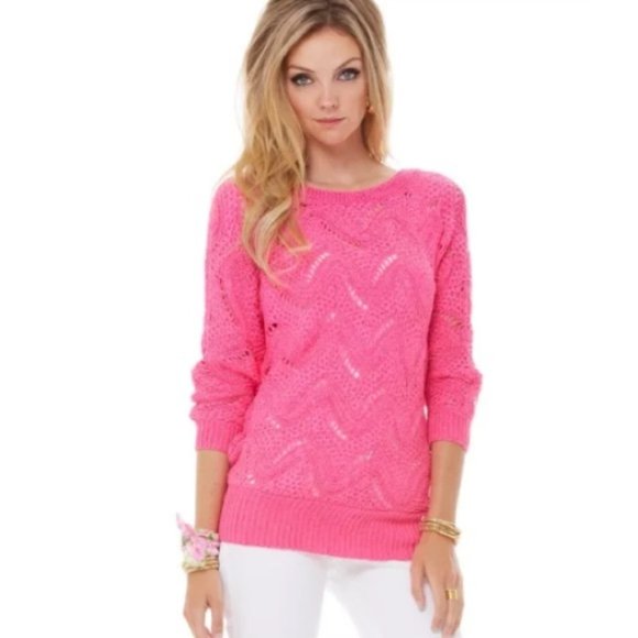 ✨Lilly Pulitzer Hot Pink Size XS/S Larissa Sweater - Picture 3 of 3